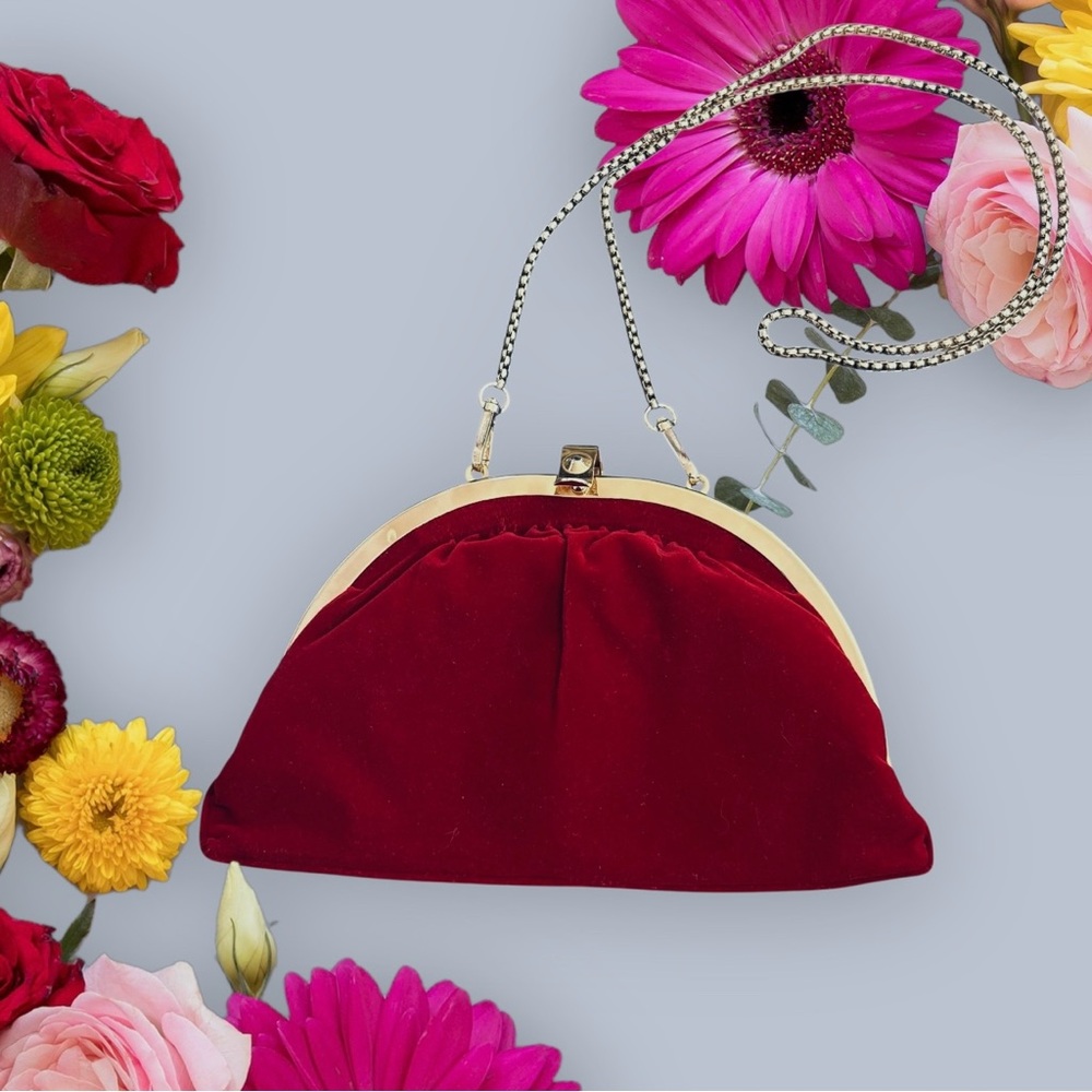 Amibika Vintage  Red Velvet Formal-Event Purse Bag Clutch with Golden Hardware
